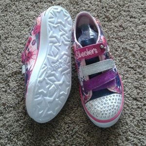 Skechers twinkle toes girls sneakers size 13.5